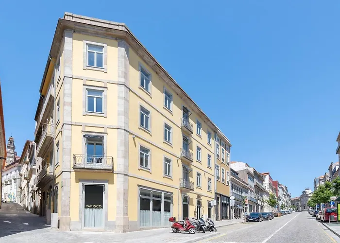 Hotel cerca del colegio: Mouzinho Da Silveira Unique Apartments, By Oporto Collection