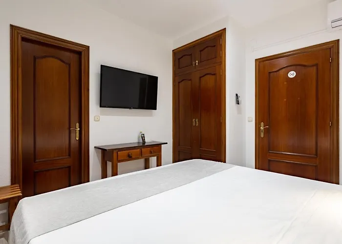 Hotel de 3 estrellas: Hostal La Costa