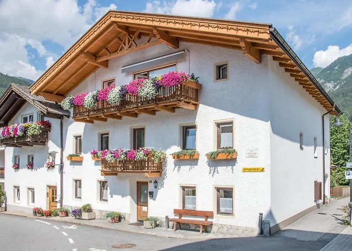 Apartments Heidenberger Delle Scuole