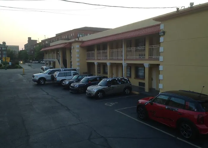All Motels Vista Inn & Suites Beale Street