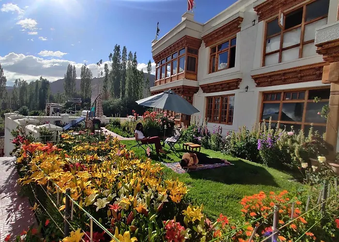 Namra Villa