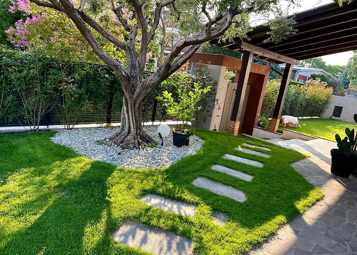 Other Garden - Luxury Bed And Breakfast