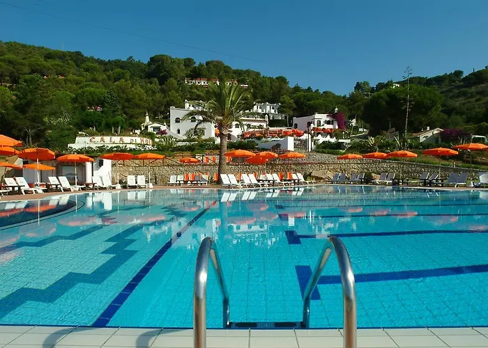 Hotel Cala Di Mola