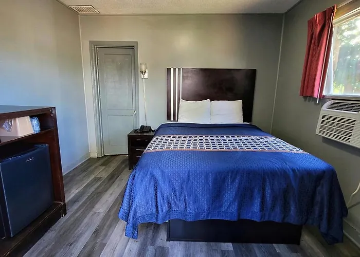 Motel: Rock Haven Motel