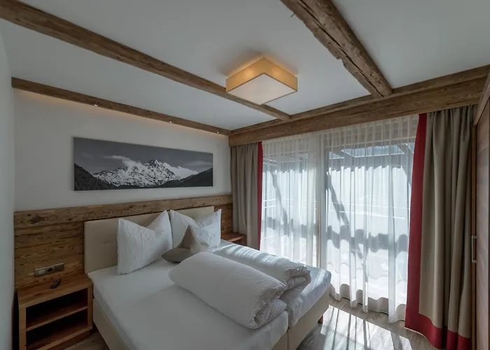 Lodge By Regina