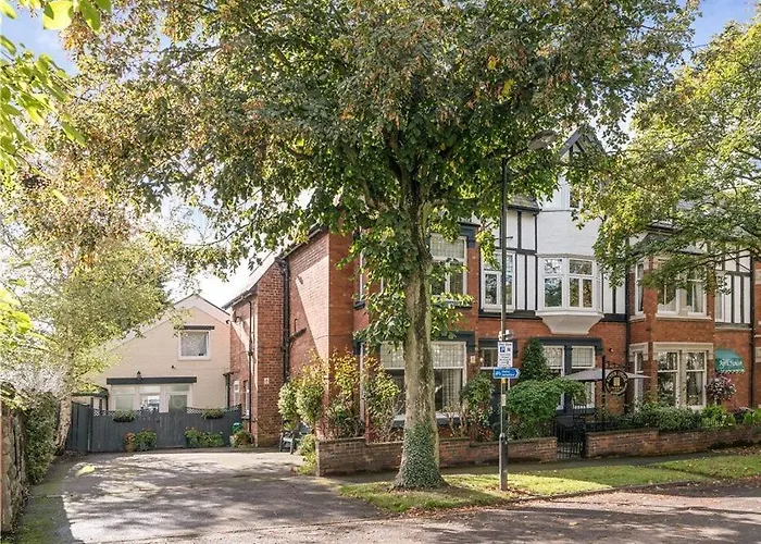 Acorn Lodge