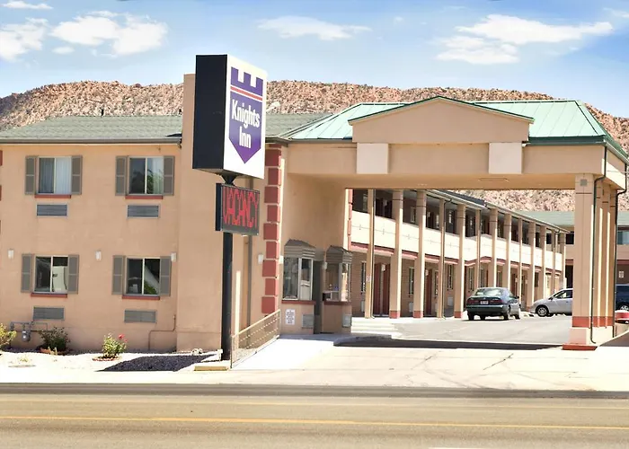 Hotel near College: Knights Inn At Cedar City