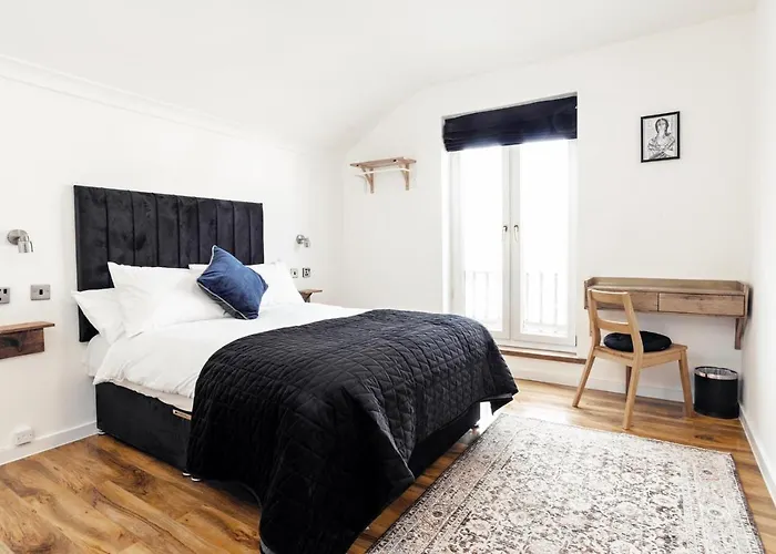 Hotel: Cambridge House Hotel
