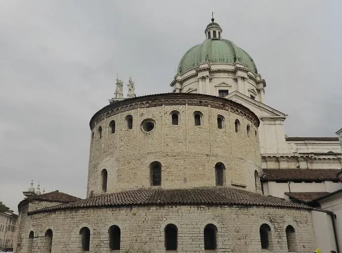 Casa Vacanze Galleria D'Arte - Foresteria