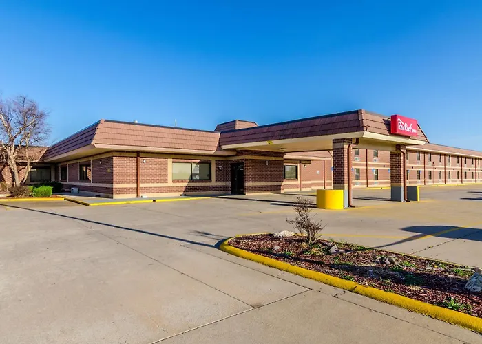 Ping Pong hotel: Golden Hotel Wichita Airport