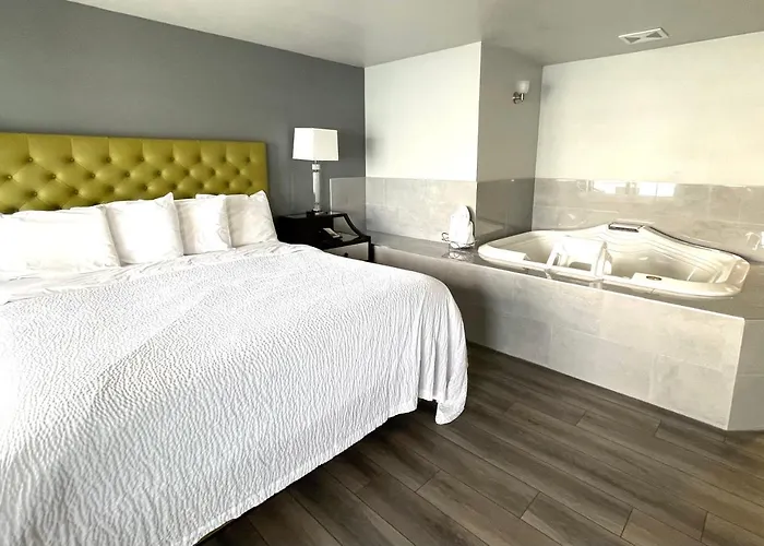 Boutique hotel only: Tides Inn & Suites