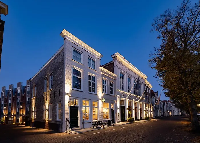 Strandhotel: Mondragon