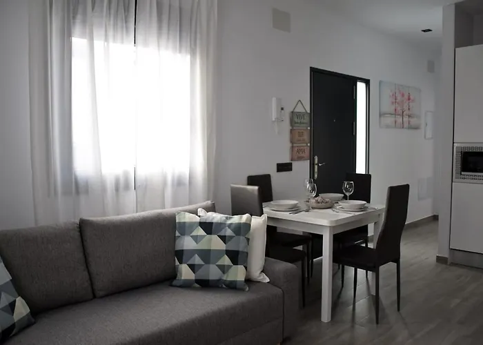 Hotel cerca del colegio: Alojamientos Lola, Suite con jacuzzi