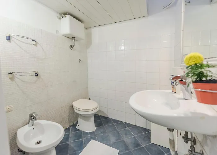 Roma San Pietro Best Bed