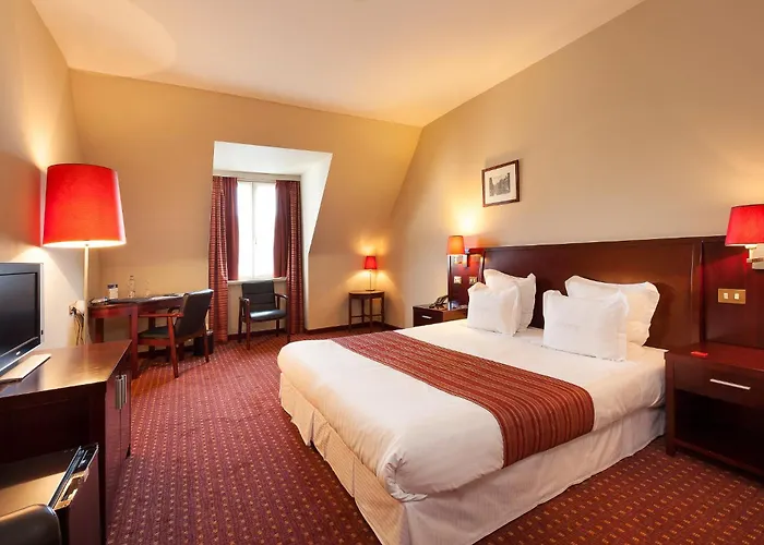 Resort: Hotel Restaurant Weinebrugge