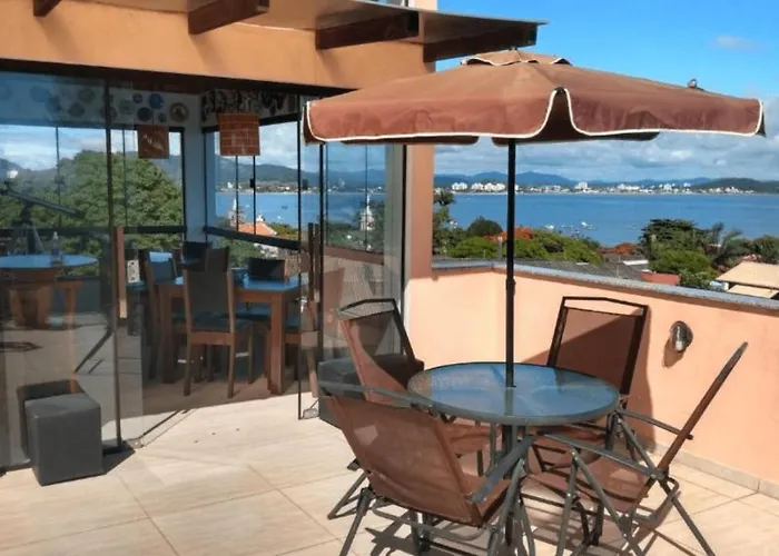 Casa da Flôr GuestHouse, Praia Grande, Beto Carrero