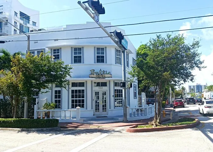 Alojamento com o café da manhã Apenas: Baltic Hotel