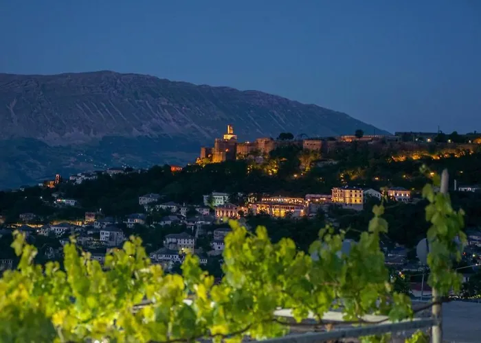 Hotels with a view Patio Rooms Gjirokaster