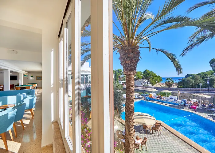 Centraal gelegen hotel: Gavimar Cala Gran Hotel And Apartments