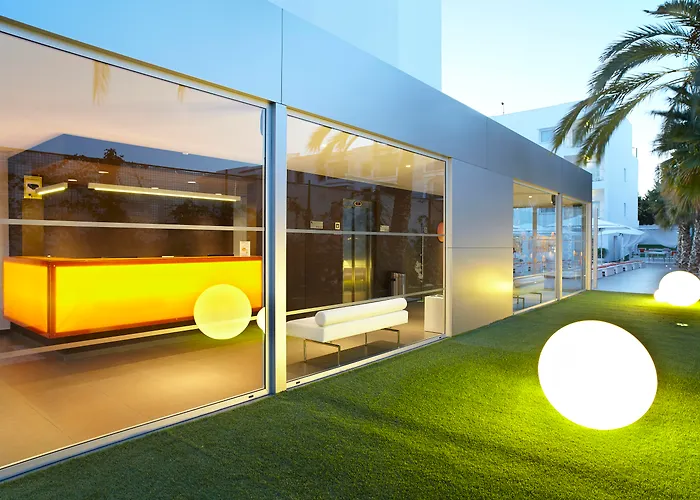 Central hotel: Ibiza Sun Apartments