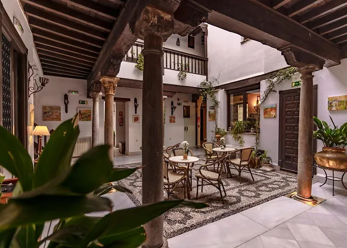 Casa Del Capitel Nazari