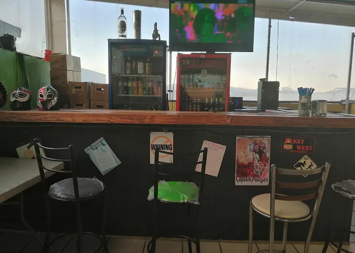 Amigo Suites (Adults Only)