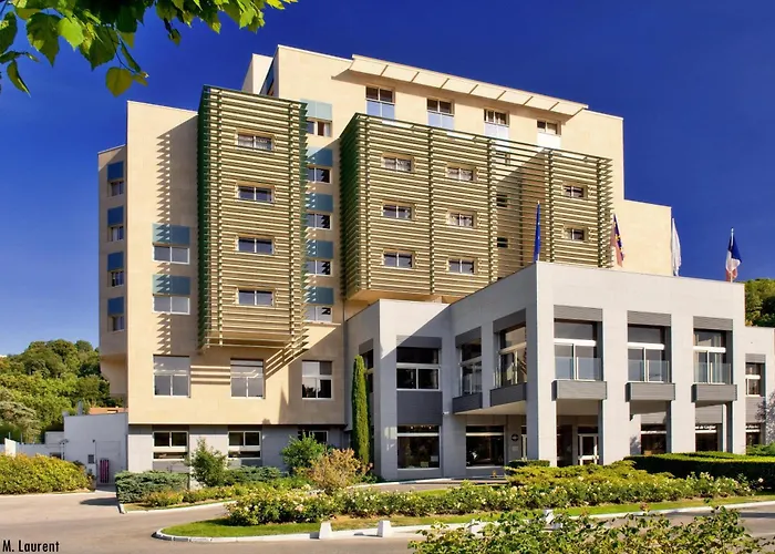 Hôtel avec tennis: Hôtel Lyon Métropole