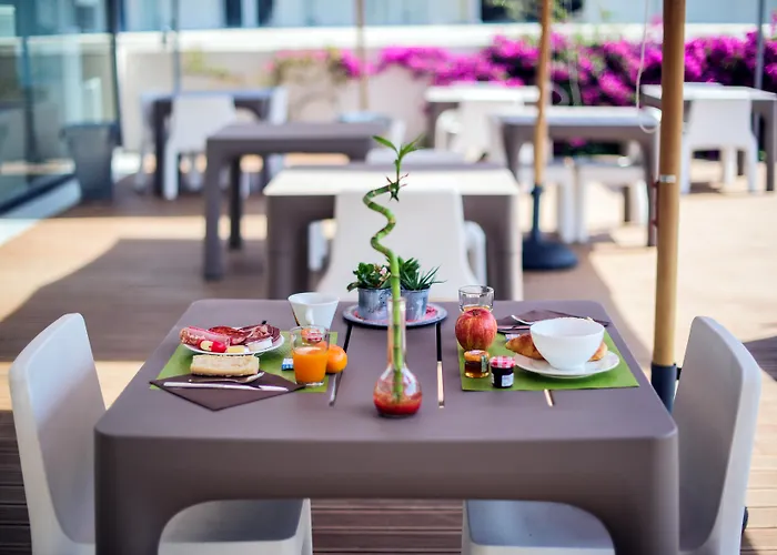 Hôtel accueillant les animaux: Comfort Aparthotel Antibes Le Maestria