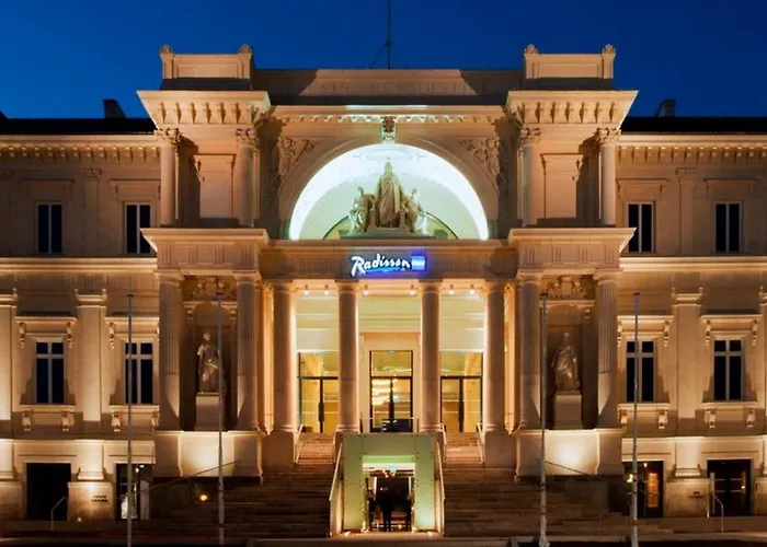 Hotel Jacuzzi: Radisson BLU Hotel Nantes