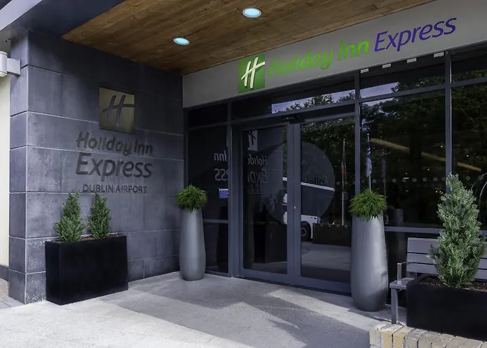 Hotel cerca del aeropuerto: Holiday Inn Express Dublin-Airport By Ihg