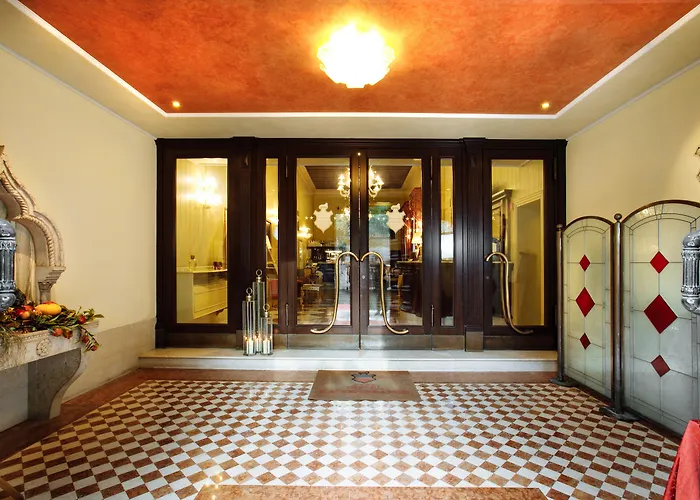 In Luxury hotels Ca' Vendramin Zago