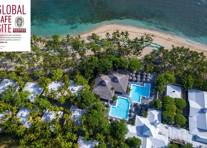 Hotels with tennis Playabachata