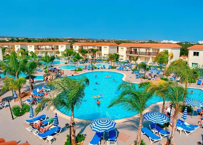 Tsokkos Paradise Holiday Village