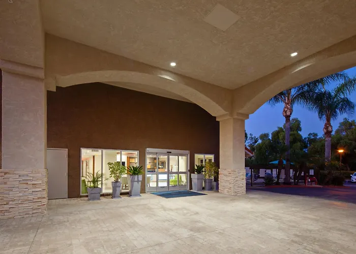 Trip to College Holiday Inn Express & Suites San Diego-Escondido By Ihg