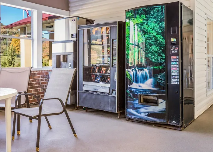 Motel: Red Roof Inn Chattanooga - Lookout Mountain