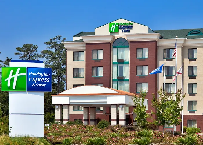 Spa Hotels Resorts Holiday Inn Express & Suites Birmingham - Inverness 280 By Ihg
