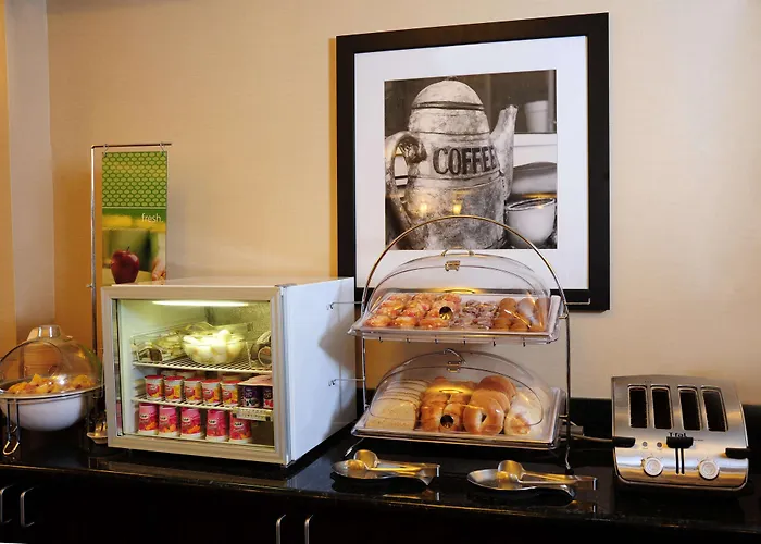 Self catering: Hampton Inn & Suites Nashville-Airport