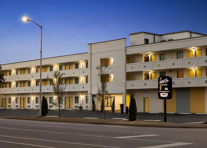 Motel: Hotel Bo, A Days Inn By Wyndham Chattanooga Downtown