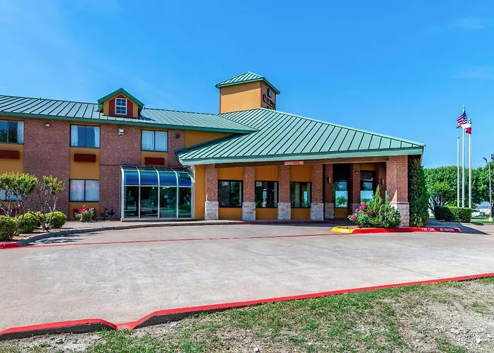 Luxury hotel only: Quality Inn Allen - Plano East