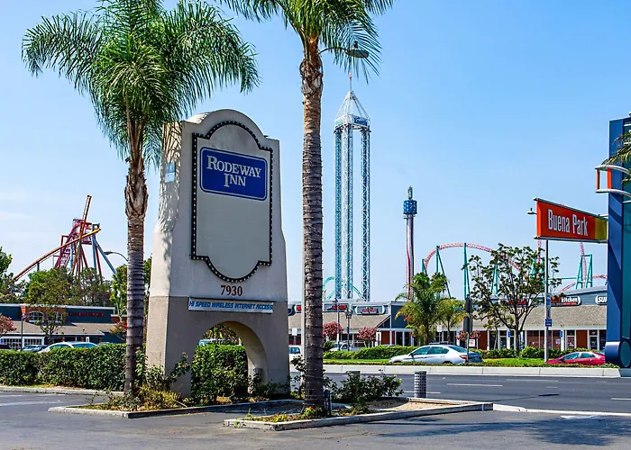 Motel: Rodeway Inn Near Maingate Knott'S