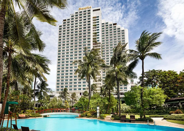 Best Jakarta Hotels For Families With Kids