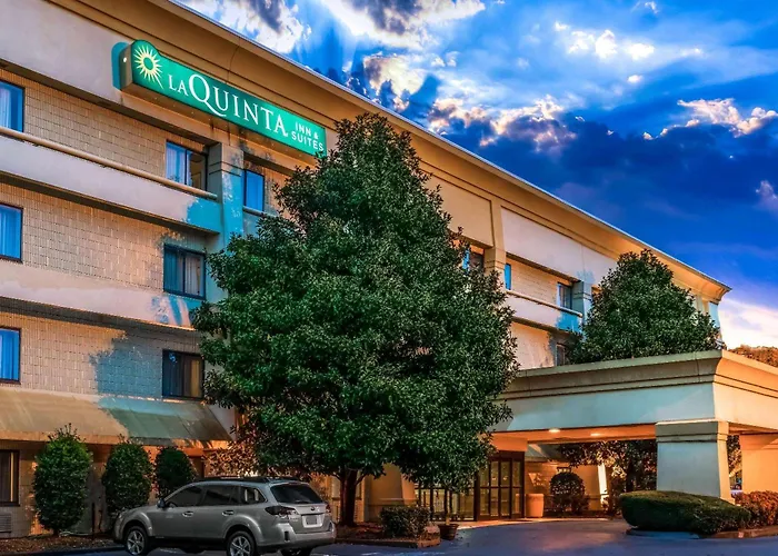 Cheap hotel: La Quinta By Wyndham Nashville Franklin