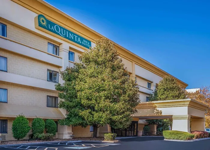 Cheap hotel: La Quinta By Wyndham Nashville Franklin
