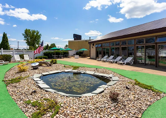 Cheap hotel: Quality Inn & Suites Plattsburgh