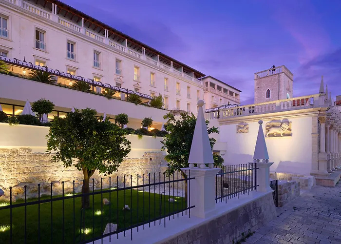 Hotel con piscina: Palace Elisabeth Hvar Hotel - The Leading Hotels Of The World
