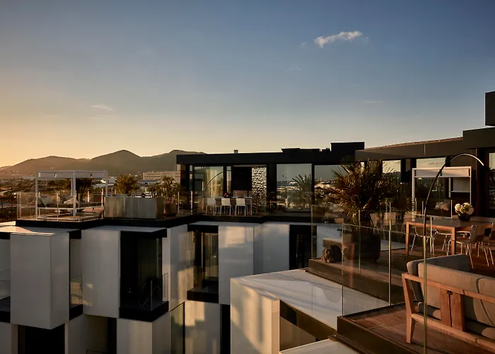 Hôtel de luxe: Nh Collection Ibiza