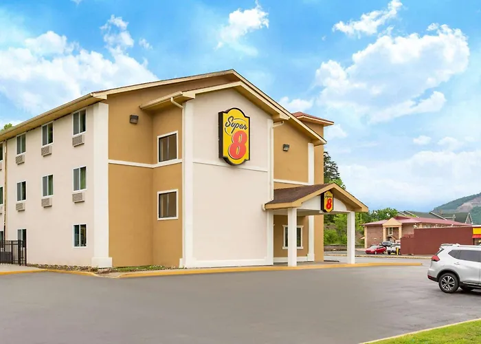 Hotel: Super 8 By Wyndham Chattanooga Lookout Mountain Tn