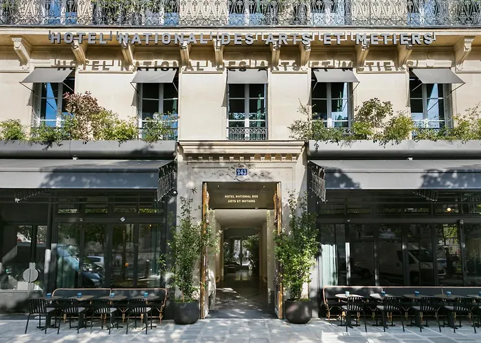 Villa: Hotel National Des Arts Et Metiers
