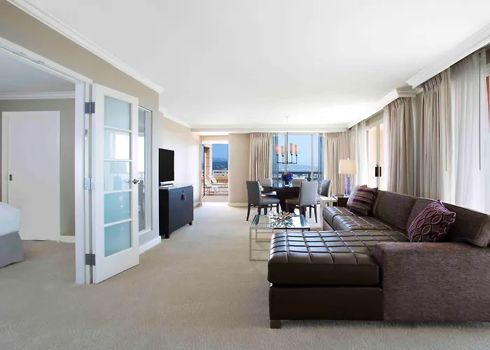 Hotels with tennis Intercontinental Los Angeles Century City At Beverly Hills