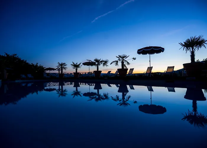 Luxe hotel: Les Tresoms Lake And Spa Resort